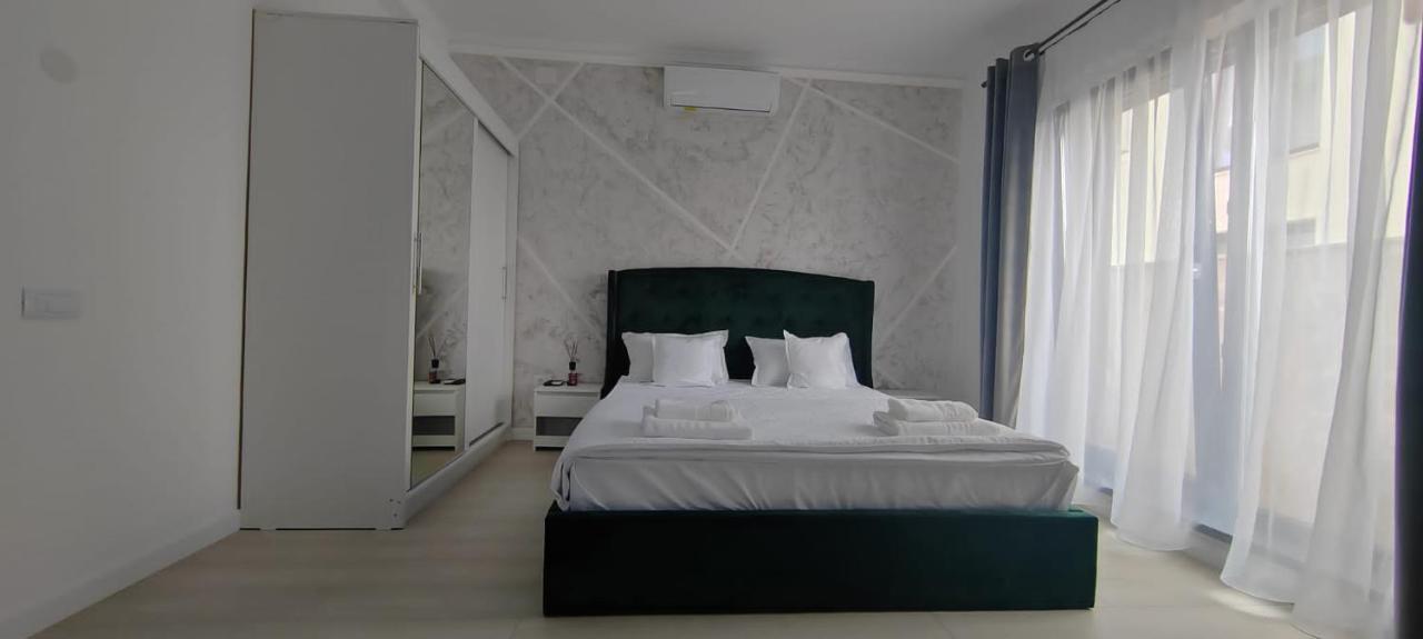 Casira Guesthouse Sînmartin 外观 照片