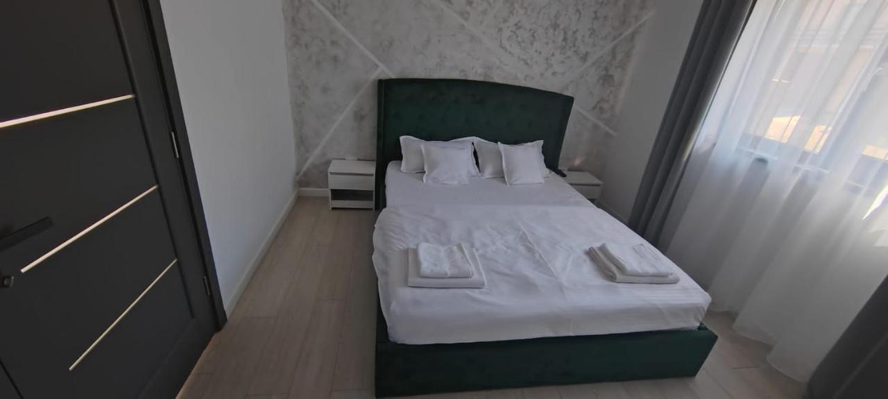 Casira Guesthouse Sînmartin 外观 照片