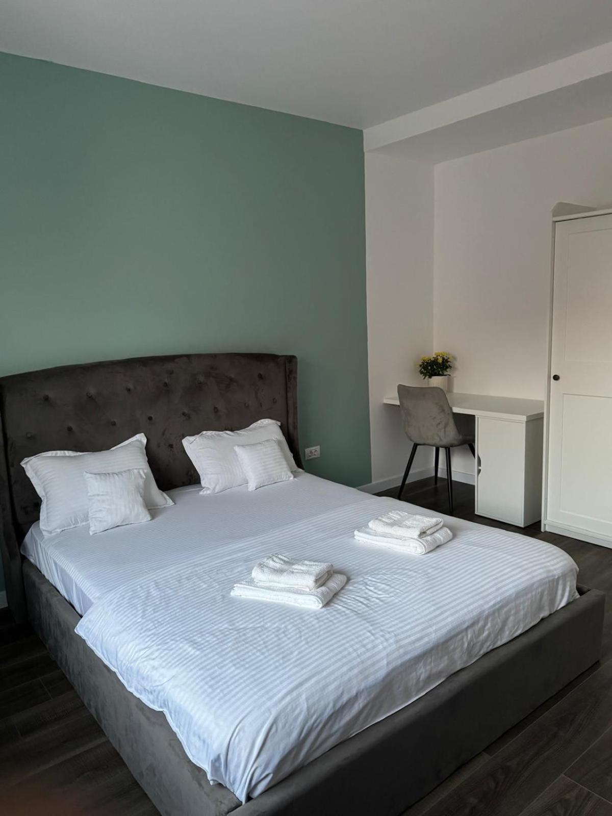 Casira Guesthouse Sînmartin 外观 照片