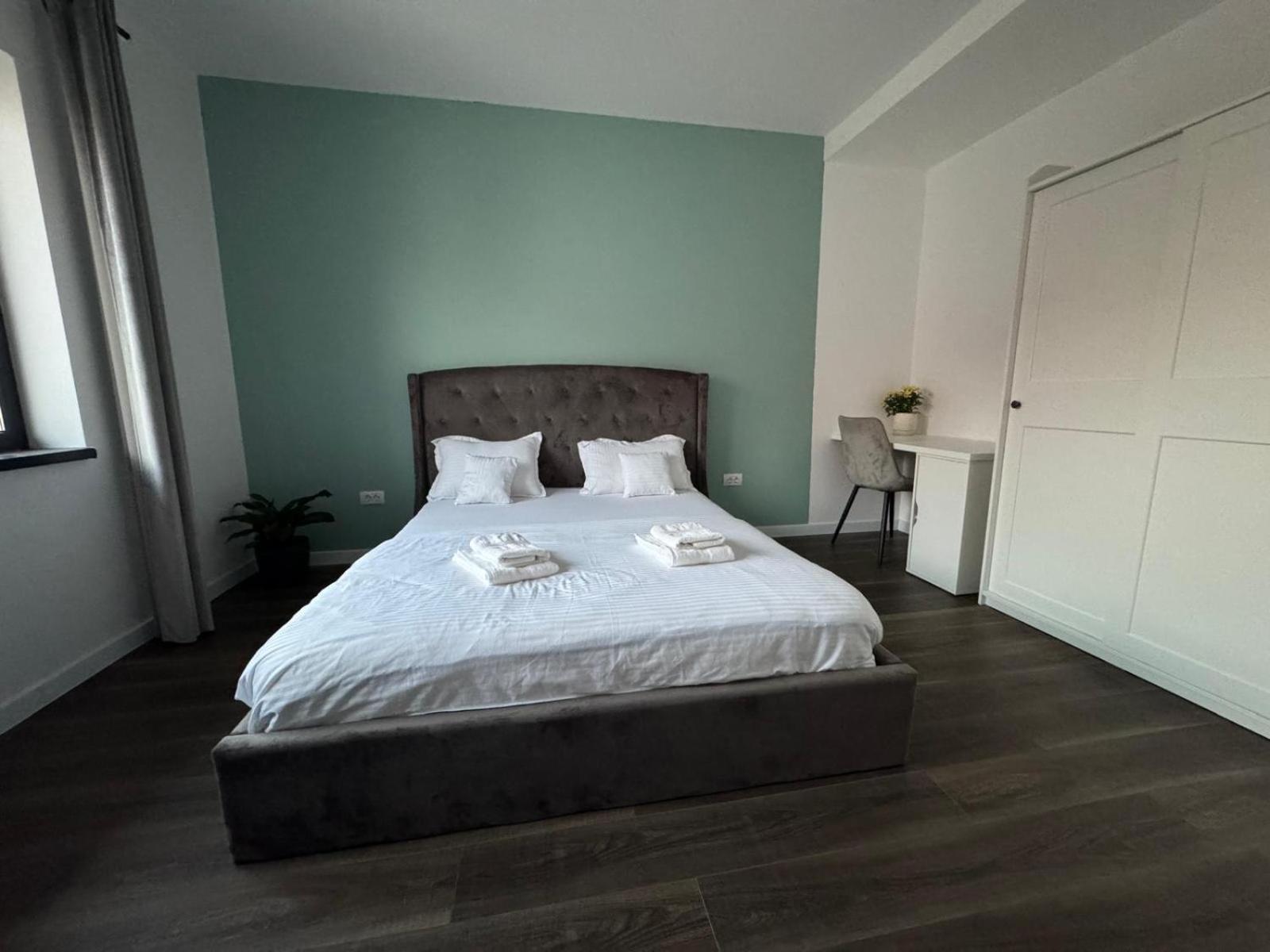 Casira Guesthouse Sînmartin 外观 照片
