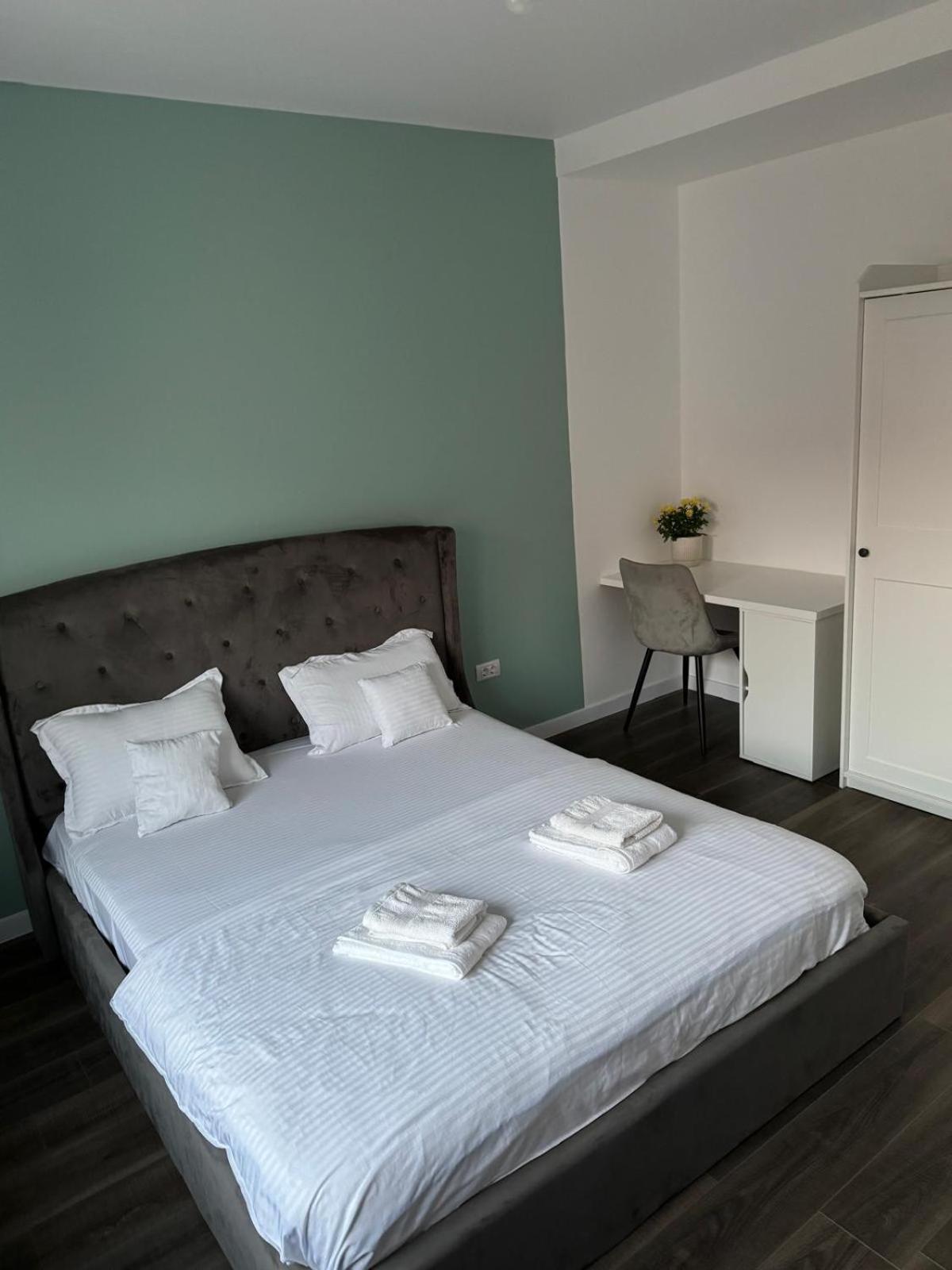 Casira Guesthouse Sînmartin 外观 照片