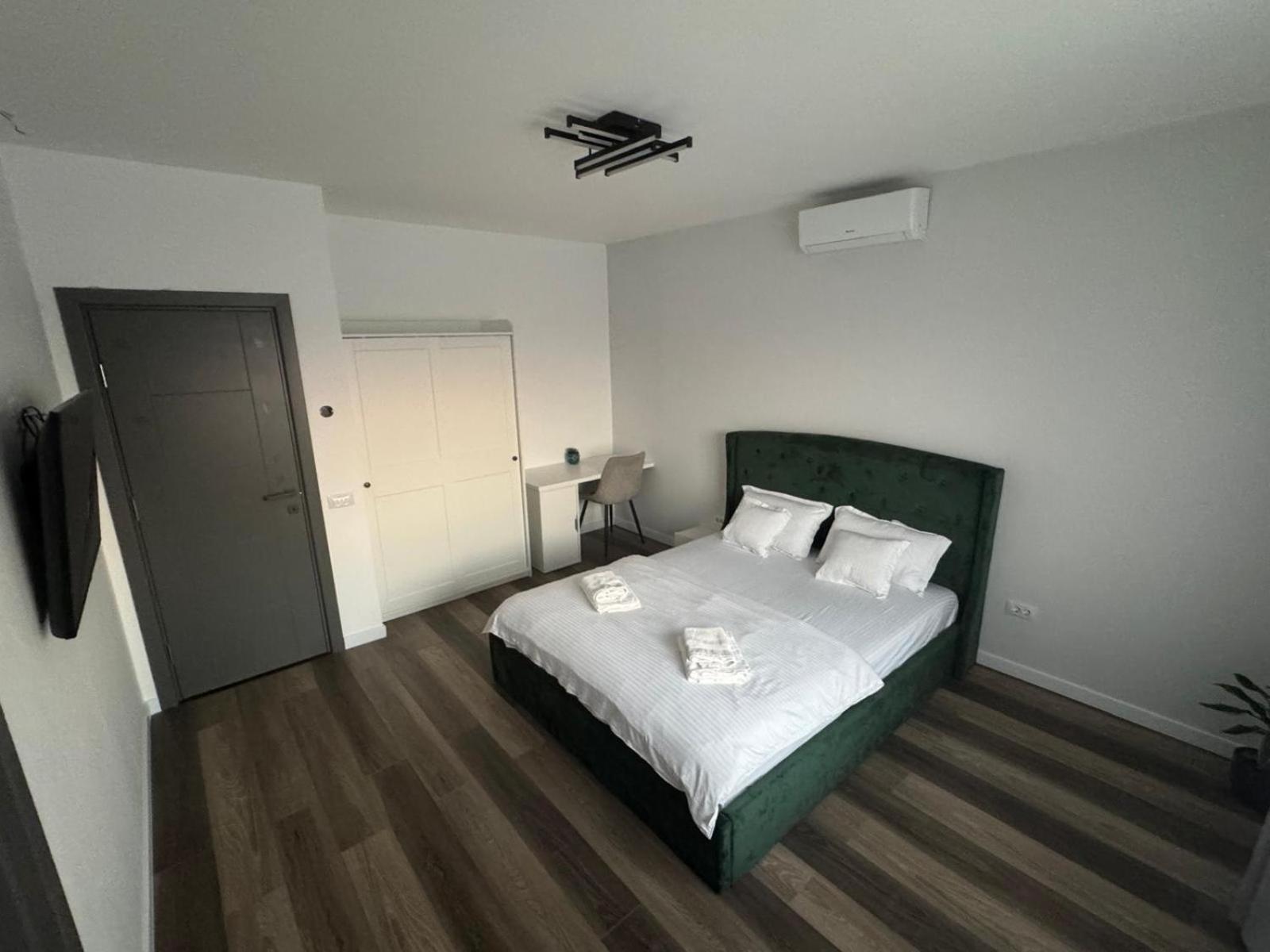 Casira Guesthouse Sînmartin 外观 照片